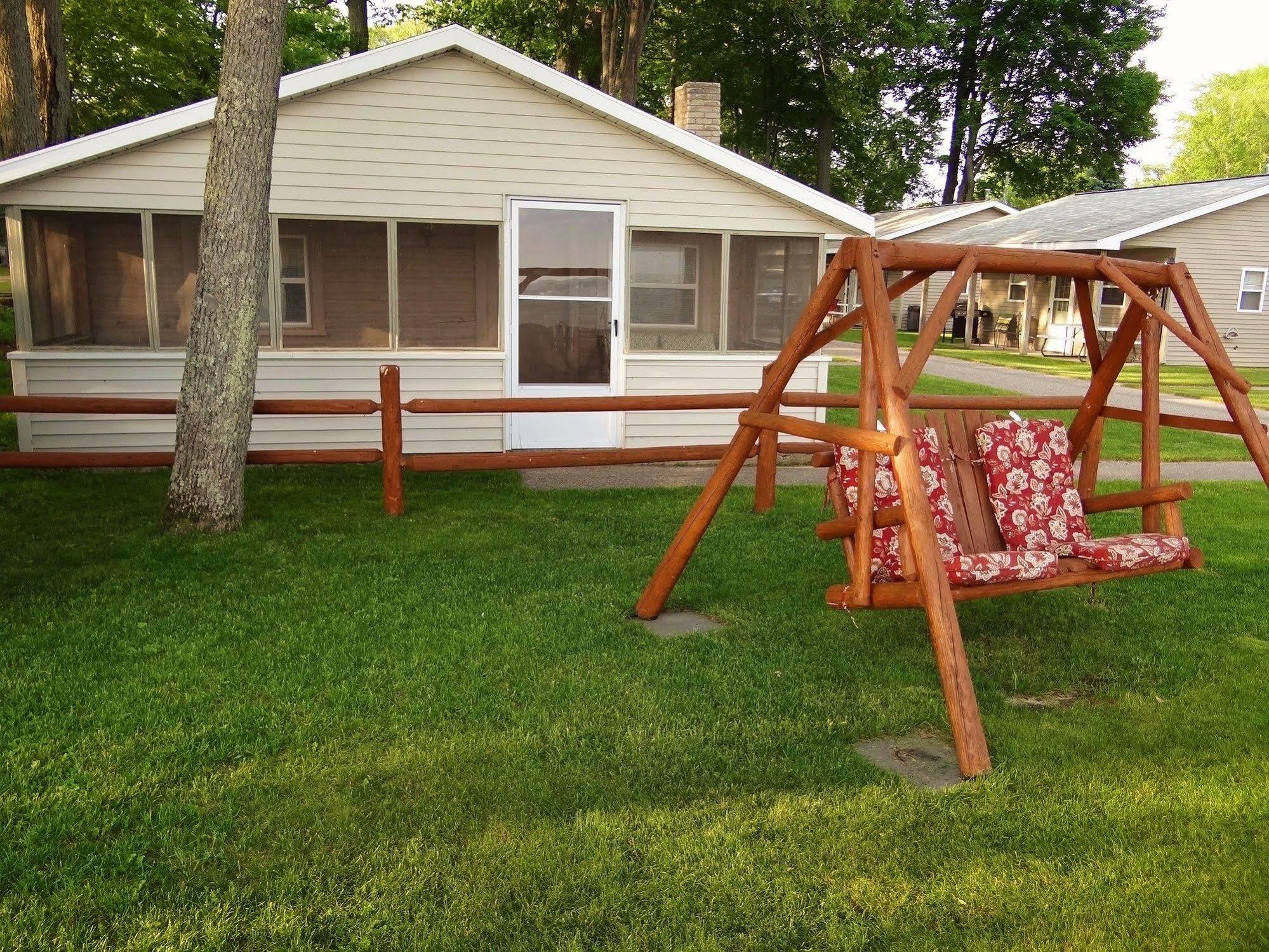 Sunset Resort Prudenville Exterior foto