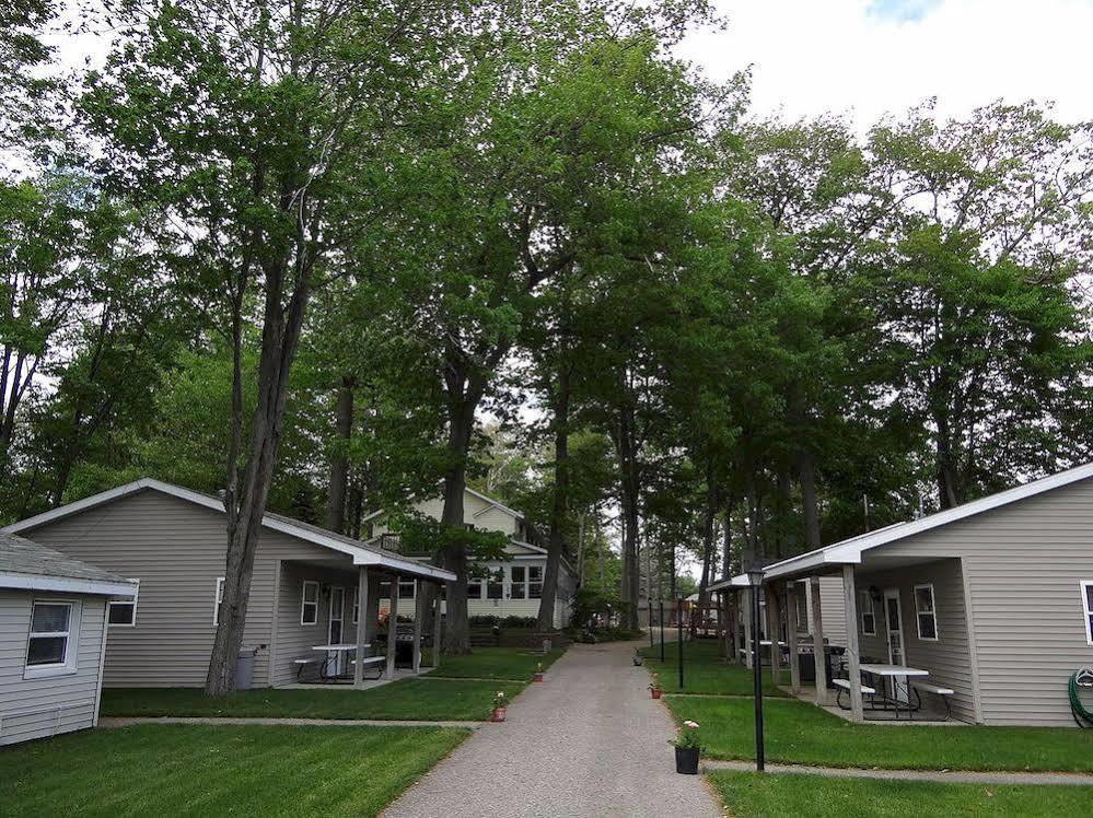 Sunset Resort Prudenville Exterior foto